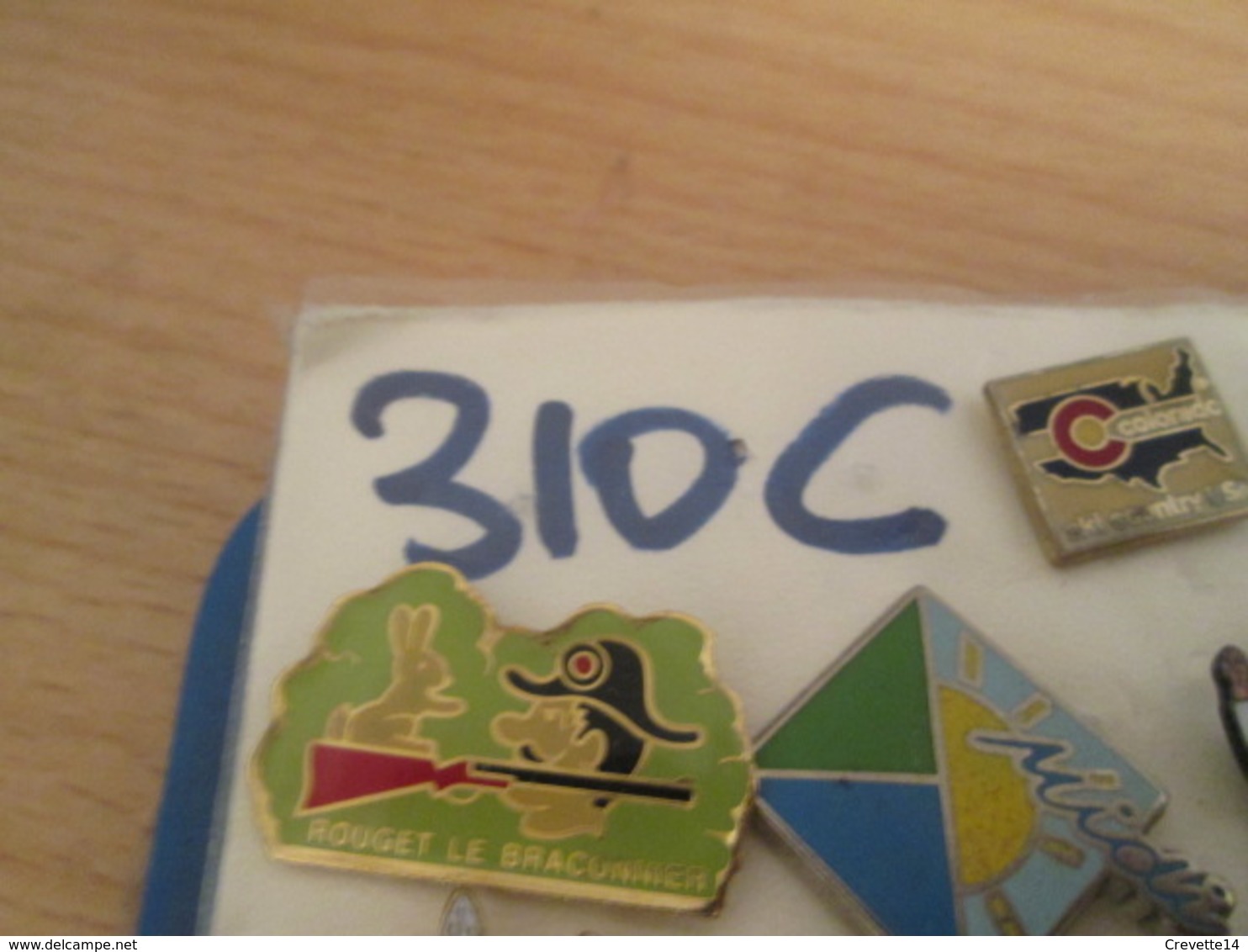 310c Pins Pin's / Rare & De Belle Qualité  THEME ANIMAUX / COQUILLAGE DE NOUVELLE-CALEDONIE - Tiere