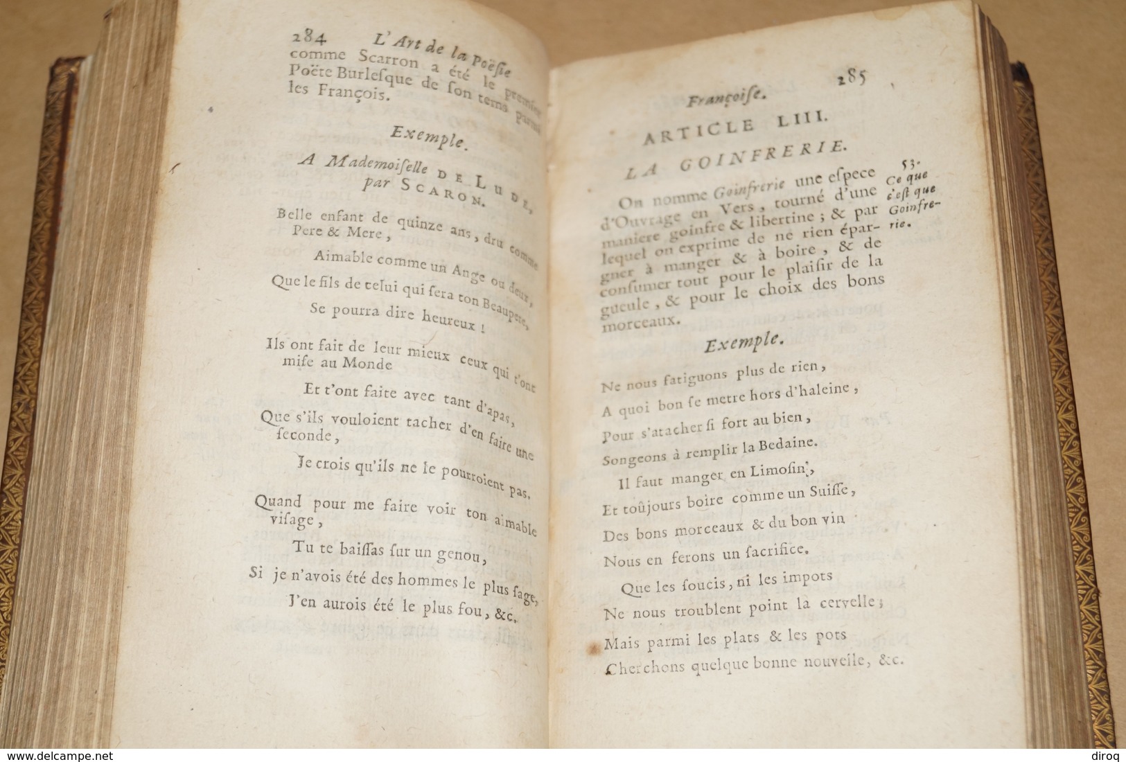 RARE,1694,l'Art de la poésie,idée de la musique,par le sieur De La Croix,complet 662 pages,17 Cm./ 10 Cm.complet