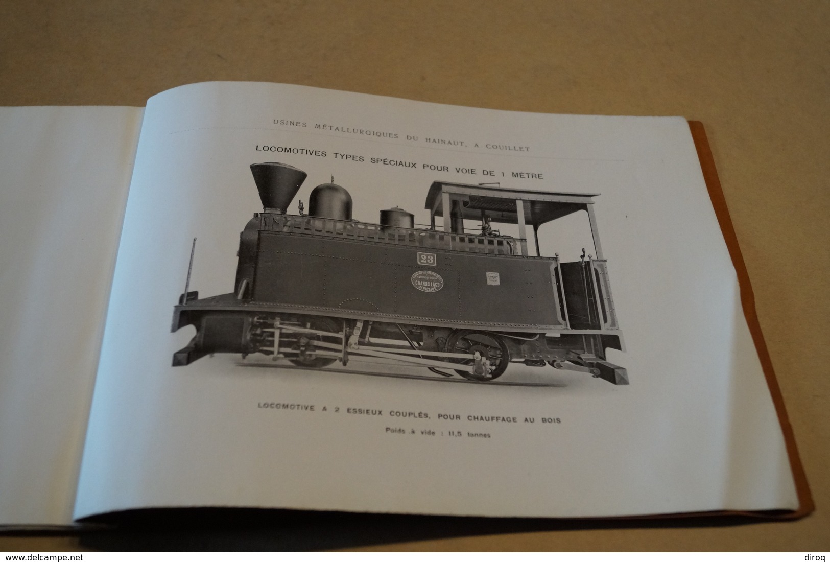 Train,Usines métallurgique du Hainaut,Locomotive,Couillet,superbe ouvrage,collection,35 pages,25 Cm. sur 18,5 Cm.