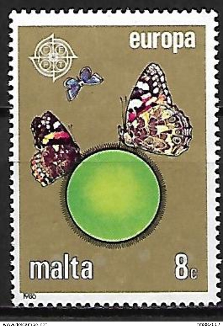 MALTE    -   1986 .   Y&T N° 727 Oblitéré .  EUROPA..  Papillon - Malte