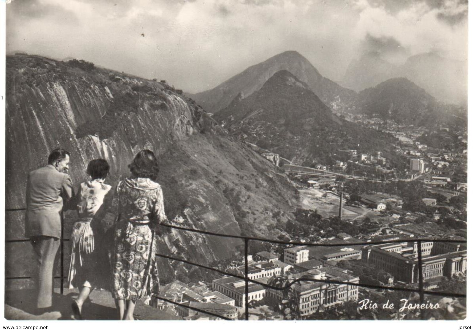 POSTAL   - RIO DE JANEIRO  -BRASIL  - VISTA PARCIAL DESDE UN MIRADOR - Rio De Janeiro