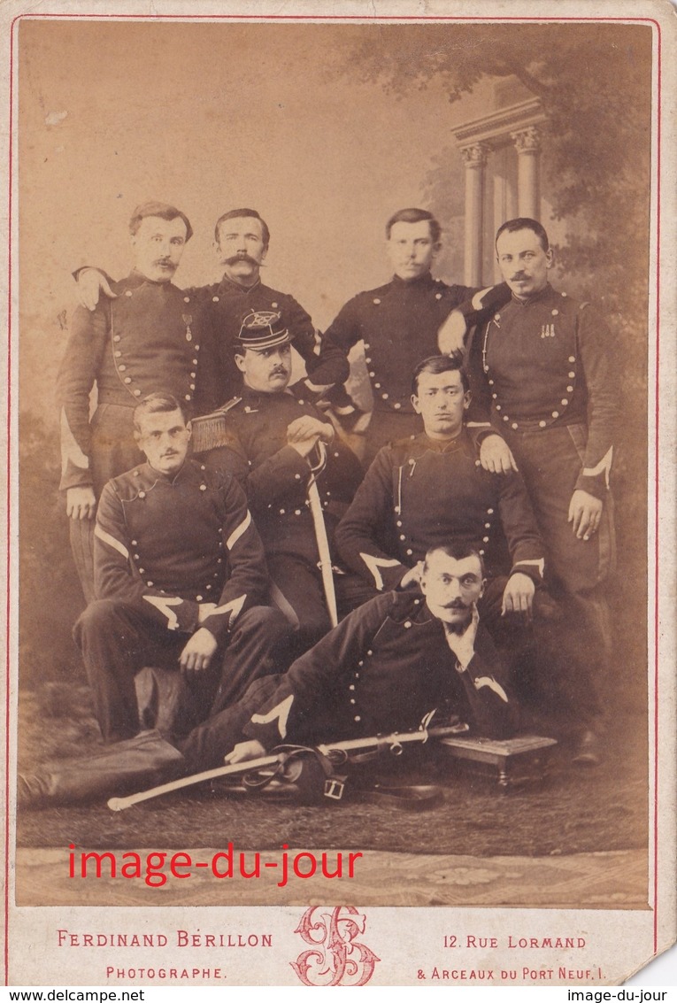 Photo Cabinet Militaire Maréchal Des Logis Officier Noms Au Verso 1860 1870 Photo Berillon Bayonne - Anciennes (Av. 1900)