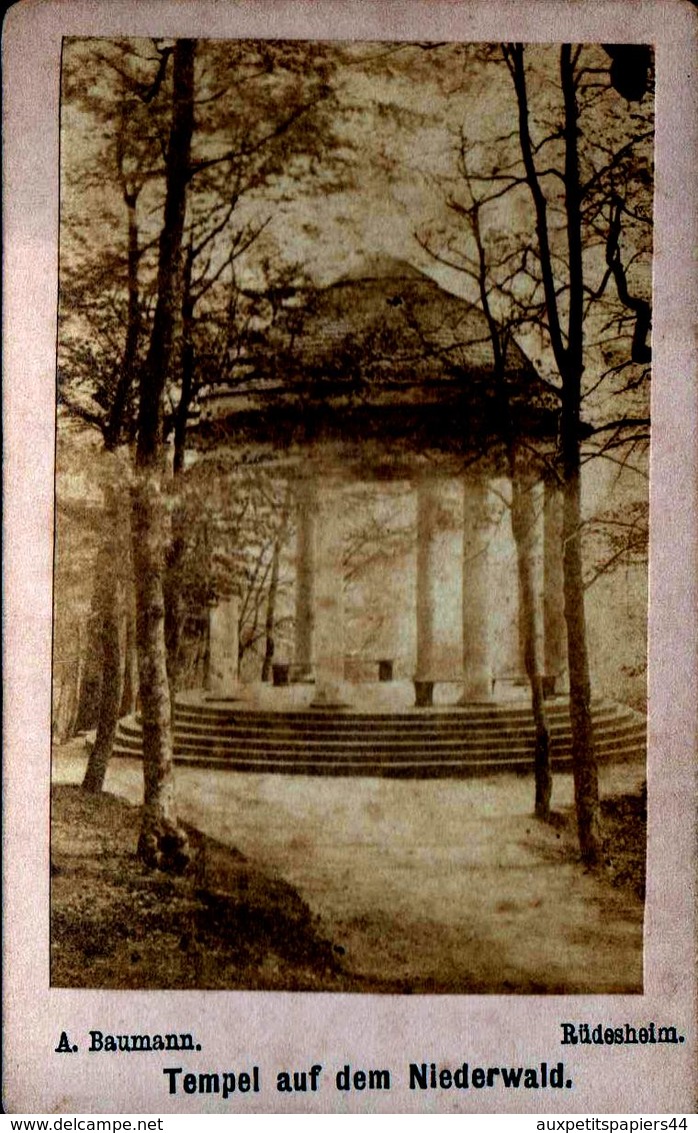 Tirage Photo Albuminé Cartonné Original Tempel Auf Dem Niederwald (Temple Sur Le Taillis) Photo A. Baumann Rüdesheim - Anciennes (Av. 1900)