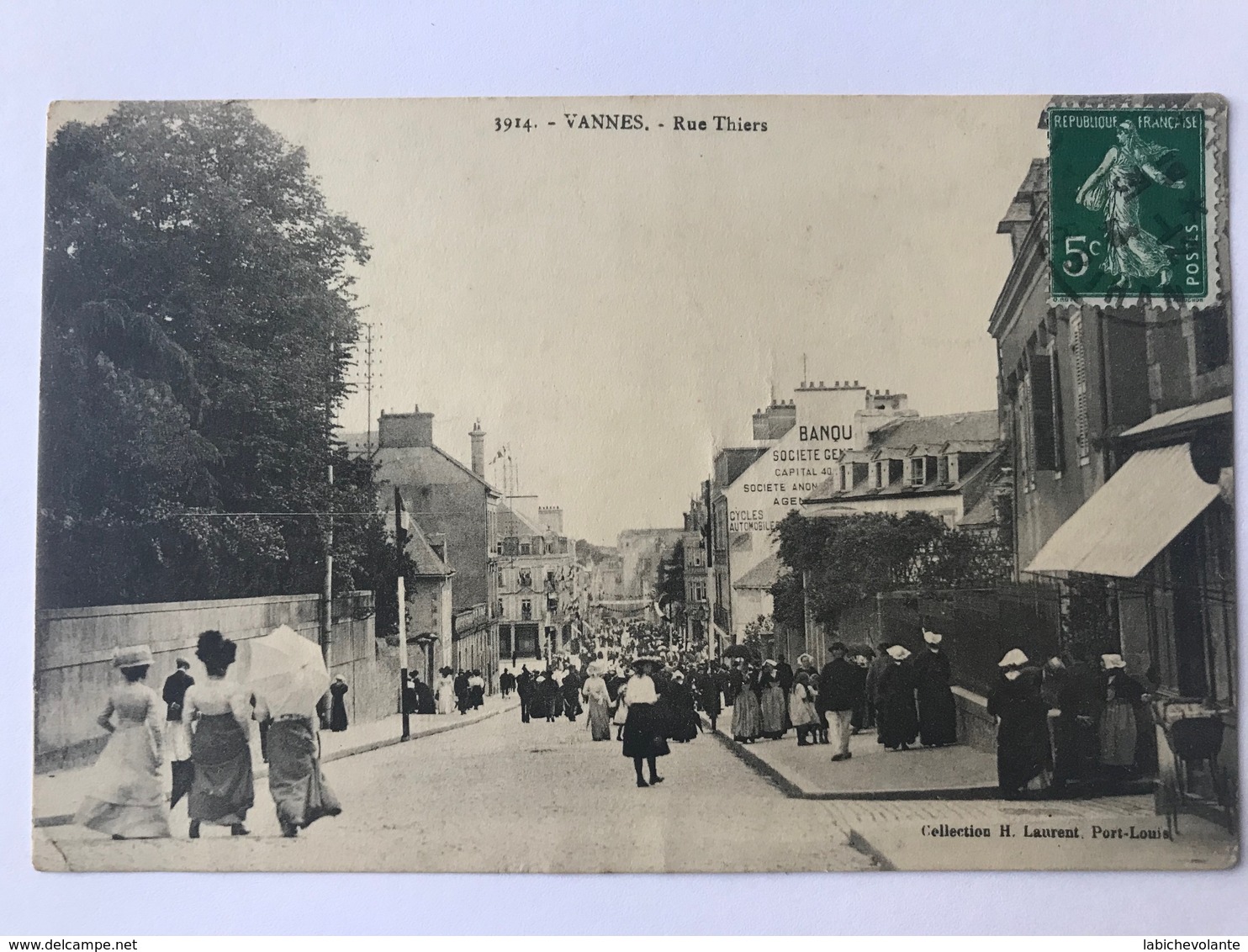 VANNES - Rue Thiers - Vannes