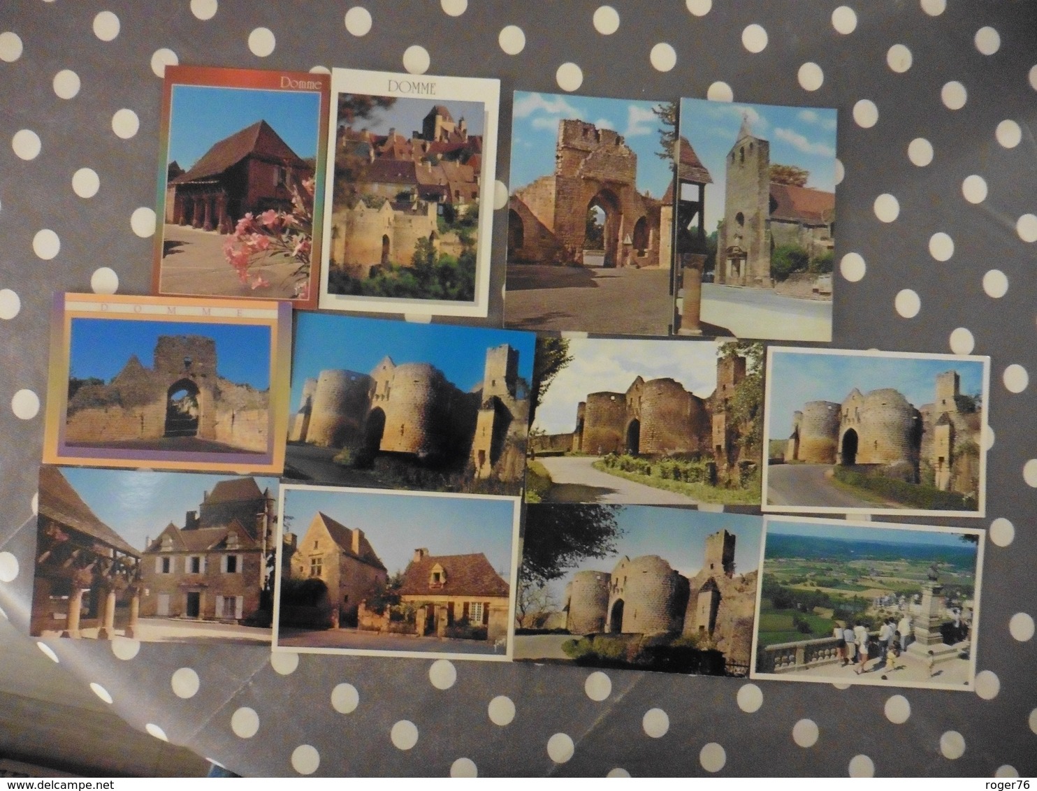 LOT  DE  28   CARTES POSTALES  NEUVES   DE    DOMME  (24 ) - 5 - 99 Postkaarten