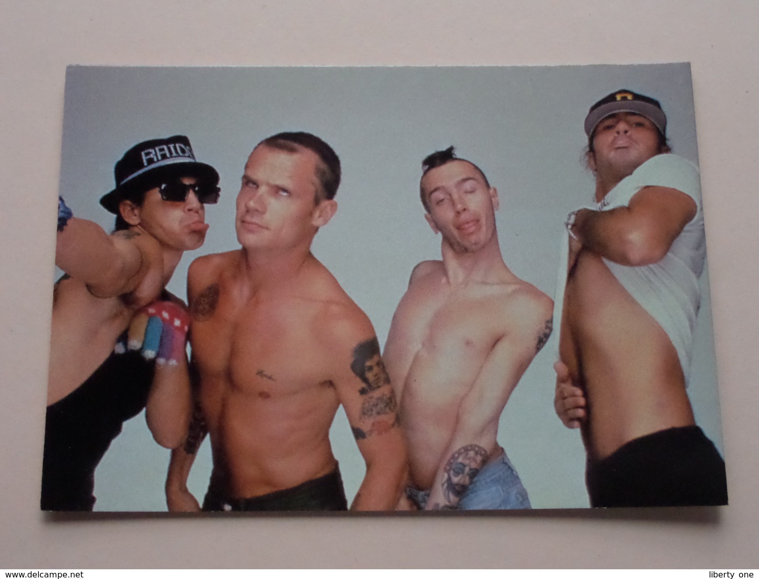 RED HOT CHILLI PEPPERS ( Heroes London ) Anno 19?? ( See/zie/voir Photo ) ! - Chanteurs & Musiciens