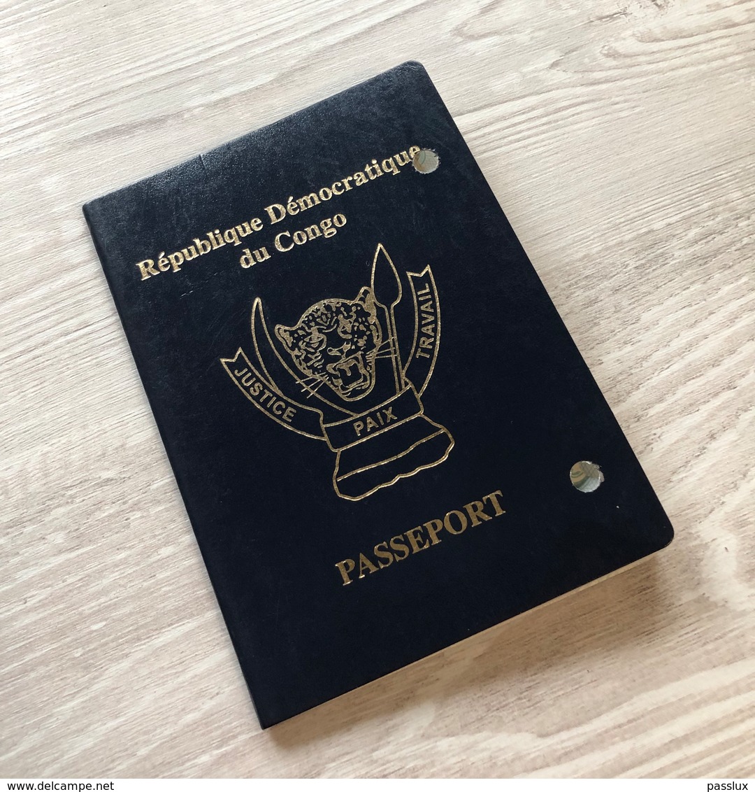 Democratic Republic Of CONGO Collectible Passport Passeport Reisepass Pasaporte Passaporto - Documenti Storici