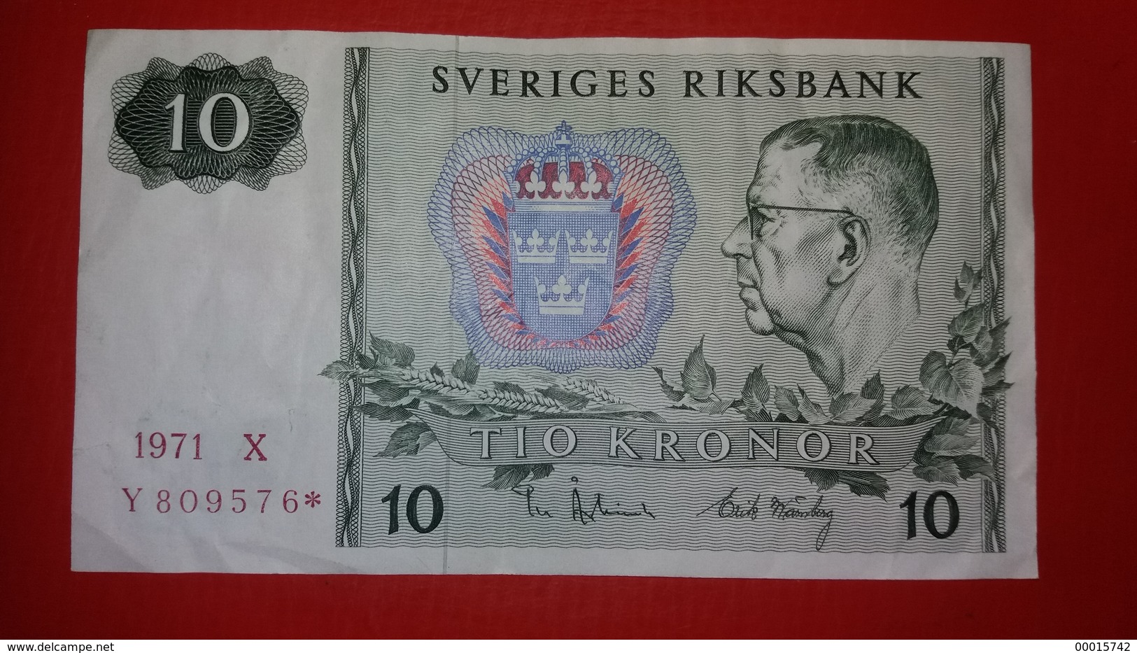 SWEDEN 10 KRONOR 1971 REPLACEMENT  D-0301 - Suède