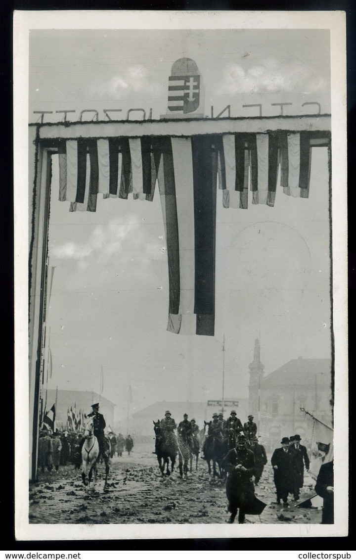 KASSA 1938. Visszatérés Fotós Képeslap  /  KASSA 1938 Military Photo Vintage Pic. P.card - Covers & Documents