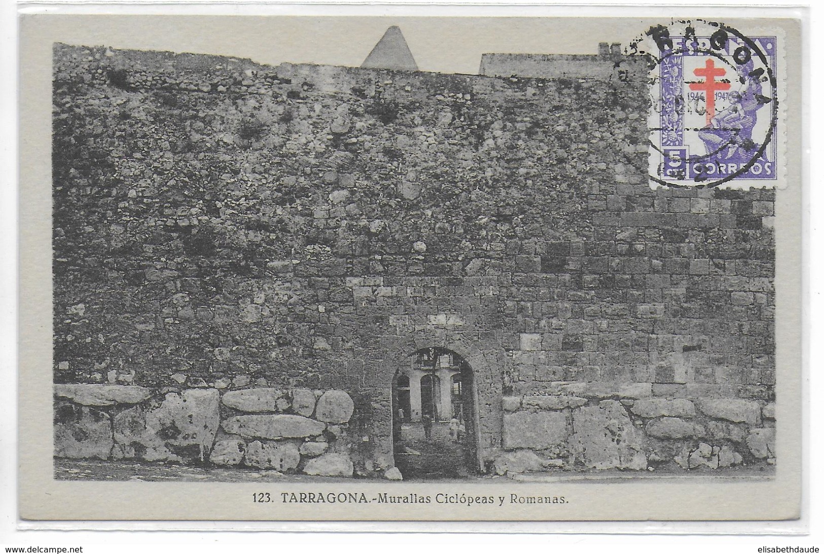 ESPAGNE - 1947 - CARTE POSTALE De TARRAGONA Avec TIMBRE De BIENFAISANCE - Storia Postale