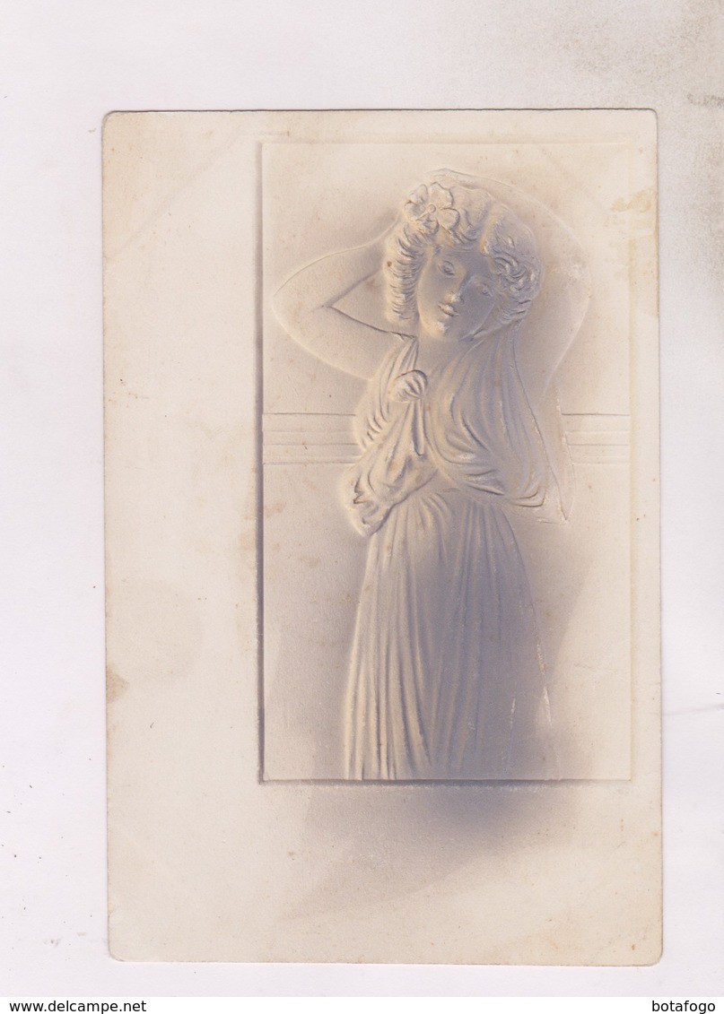 CPA FANTAISIE EN RELIEF , FEMME En 1905! - Femmes