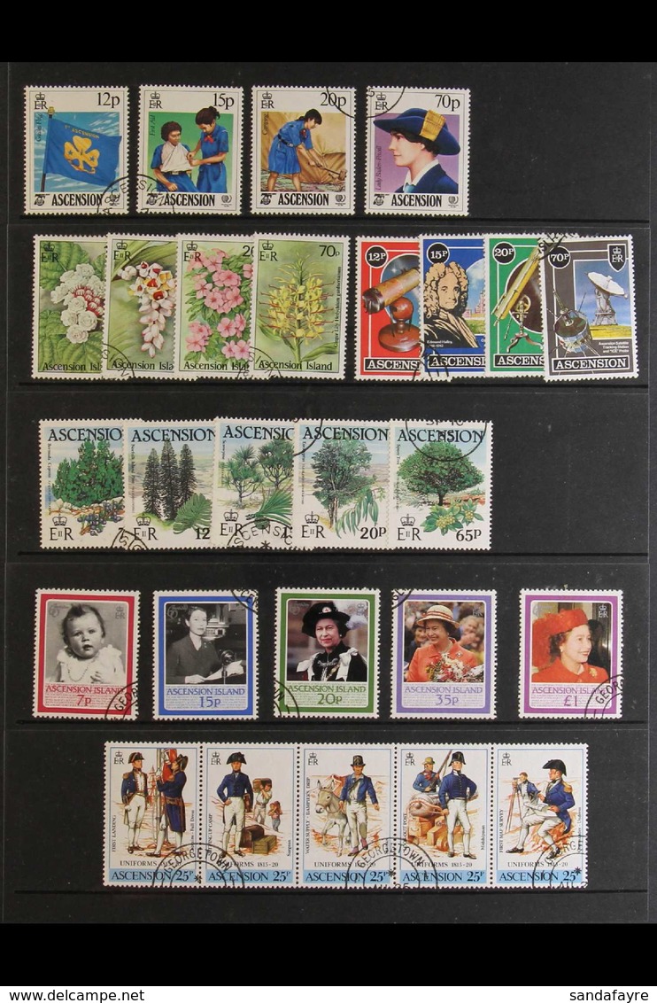 COMMONWEALTH ISLANDS 1981 - 1993 VERY FINE USED WITH COMPLETE RUNS. 2 Binders With Black Hagner Pages Displaying Collect - Altri & Non Classificati