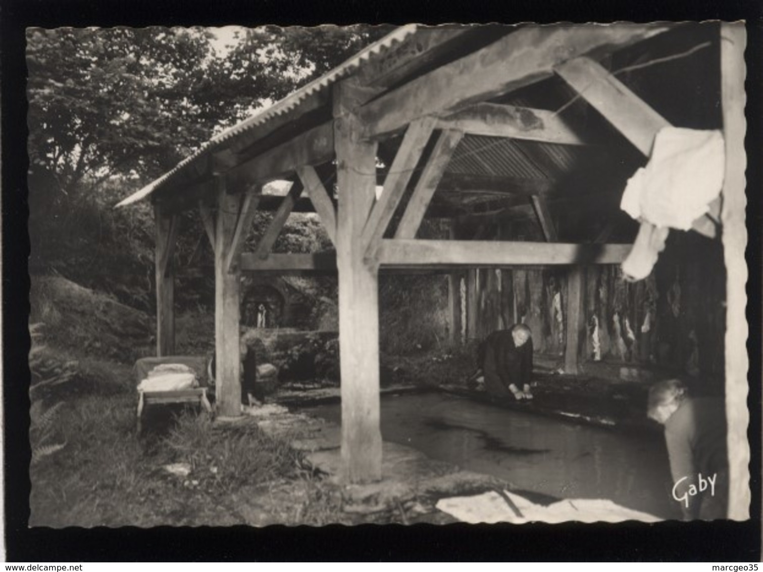 22 St Gilles Vieux Marché Le Lavoir édit. Artaud N° 21 - Saint-Gilles-Vieux-Marché