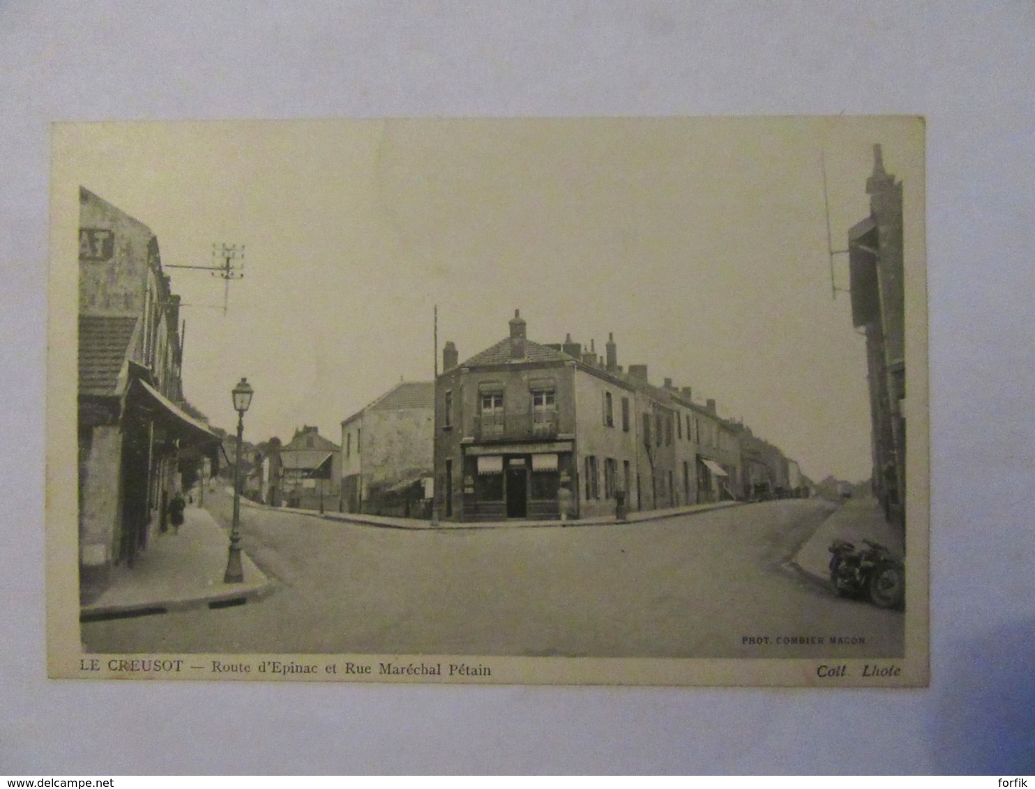 Le Creusot (Saône Et Loire) - Route D'Epinac Et Rue Maréchal Pétain - Carte Postale Circulée - Le Creusot