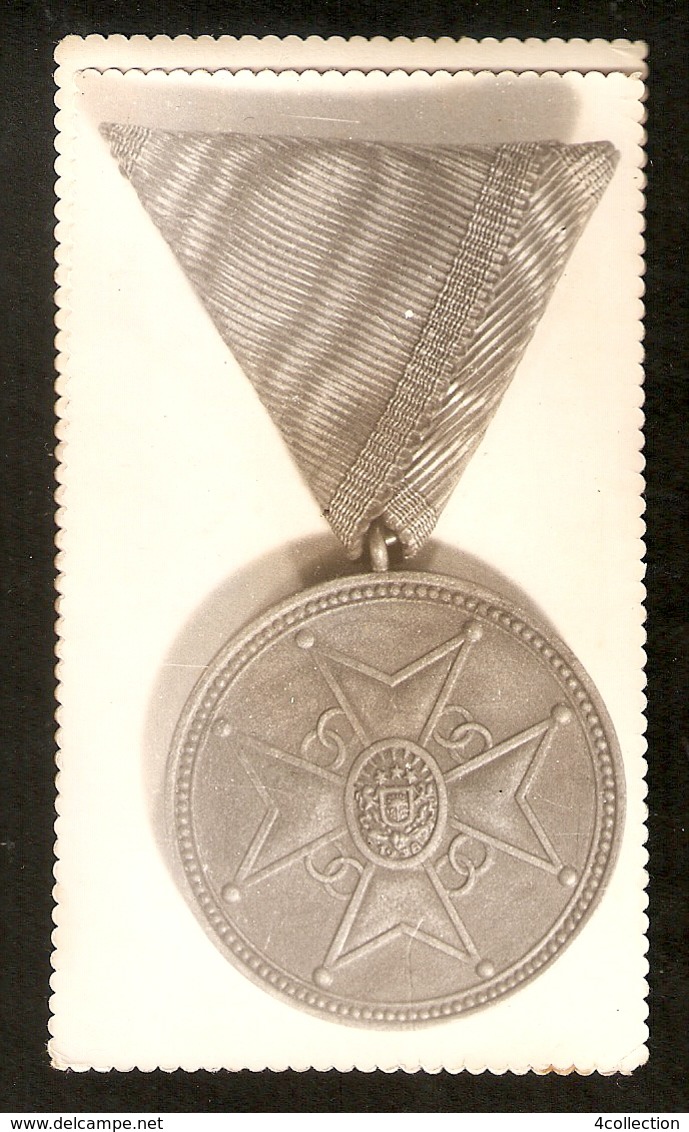 K. Old 2 Real Photos Badge Medal Of Honour Latvia ORDER Of The CROSS OF RECOGNITION Domas Un Darbus Latvijai - Photographs