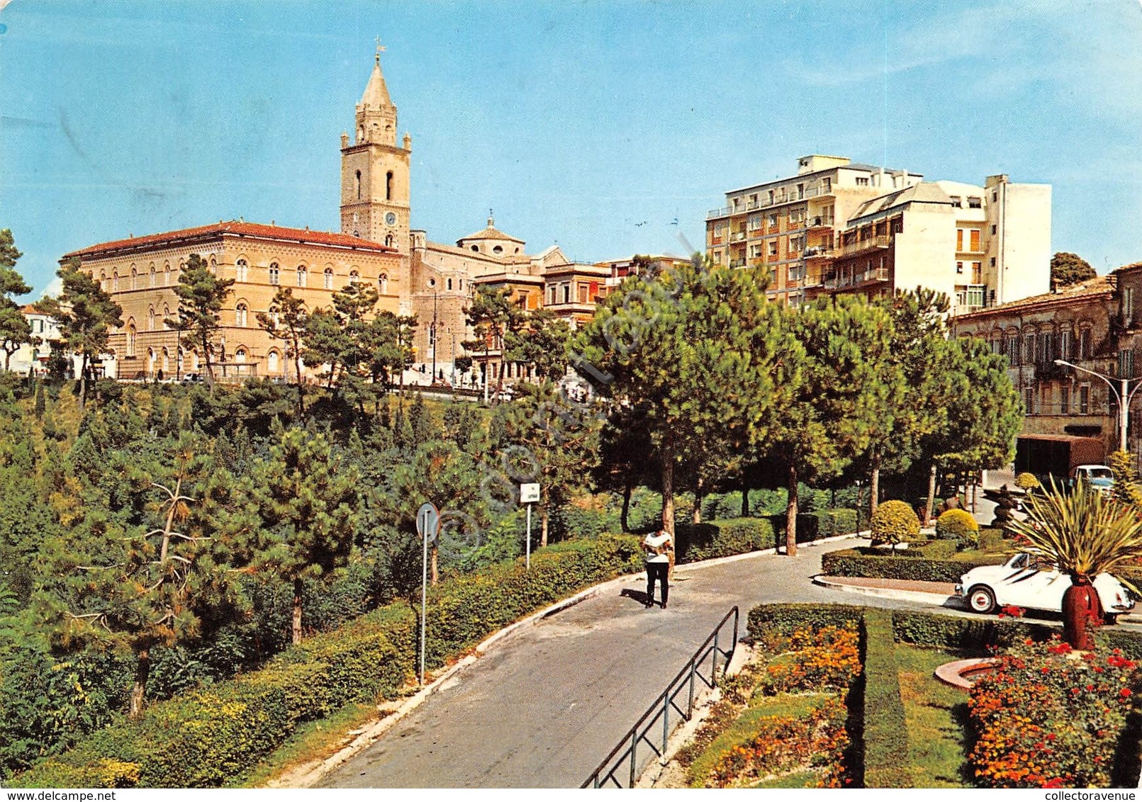 Cartolina Chieti Via Asinio Herio Giardini Animata 1970 - Chieti