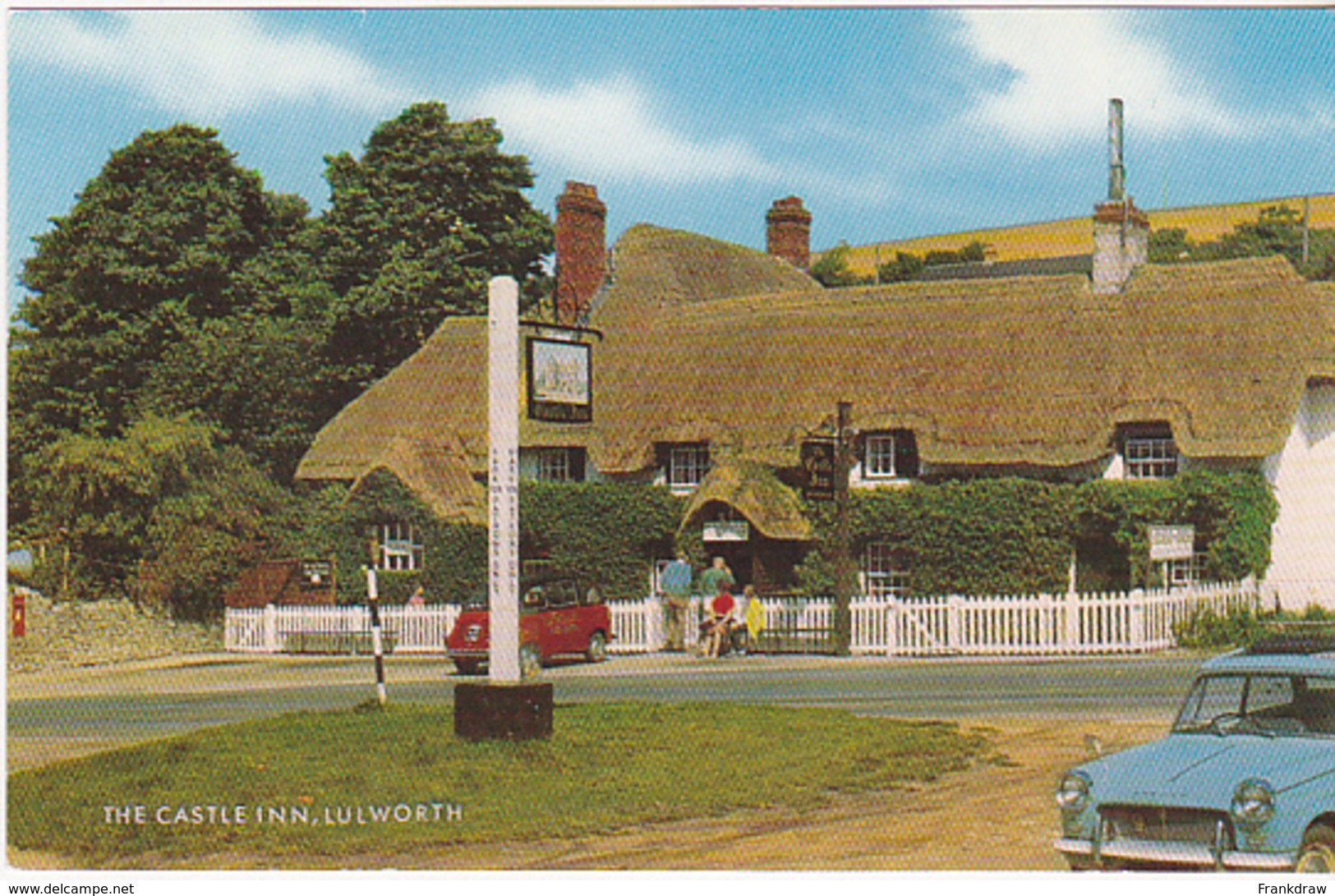 Postcard - The Castle Inn, Lulworth - Card No. 1-54-06-02 - VG - Unclassified