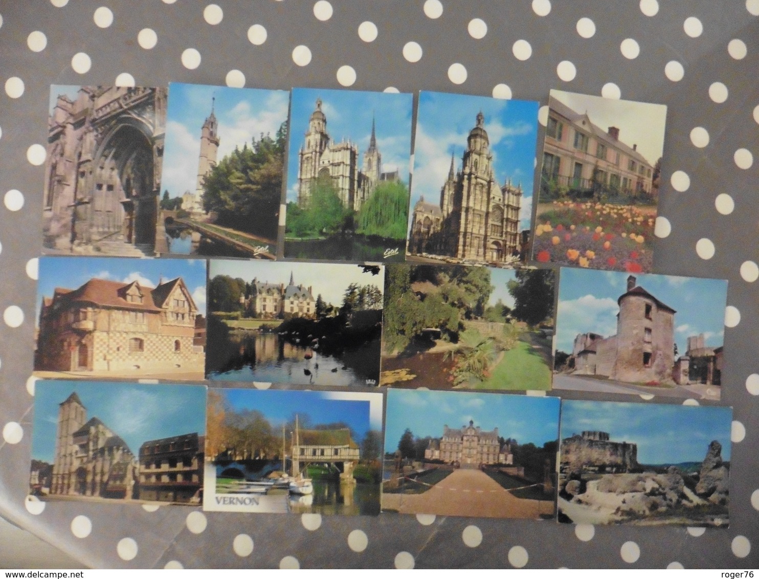 LOT   DE  23    CARTES POSTALES  NEUVES  DE   L EURE - 5 - 99 Cartes