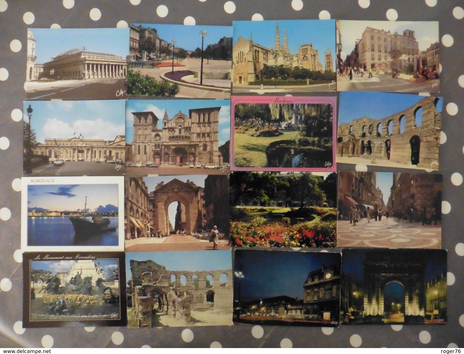 LOT   DE  80 CARTES POSTALES  NEUVES   DE  BORDEAUX - 5 - 99 Cartes