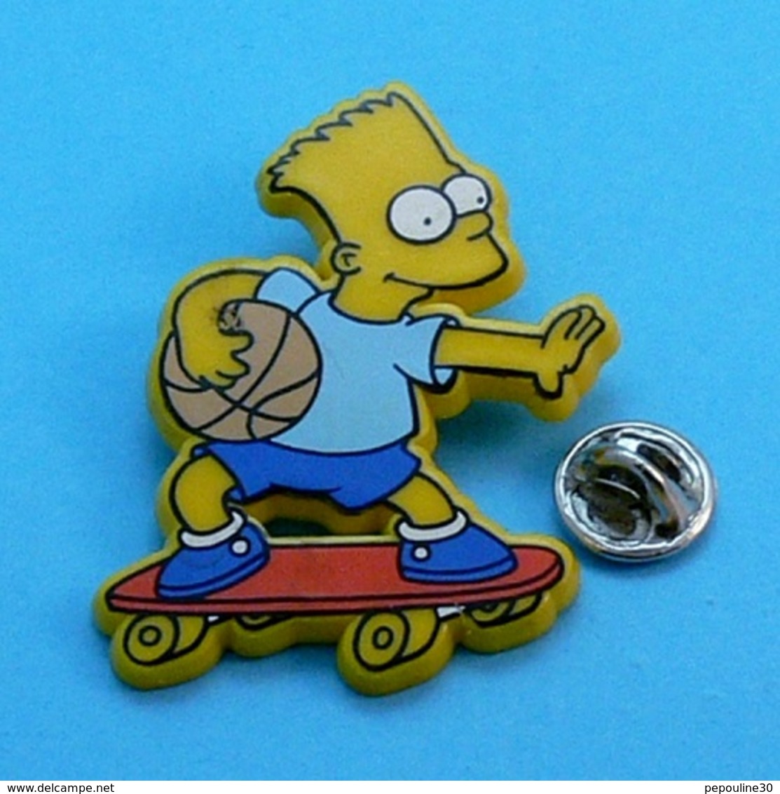 PIN'S //  ** BART SIMSONS / EN SKATE ** . (™ & ©1991 20th C Fox F.C.) - Skateboard