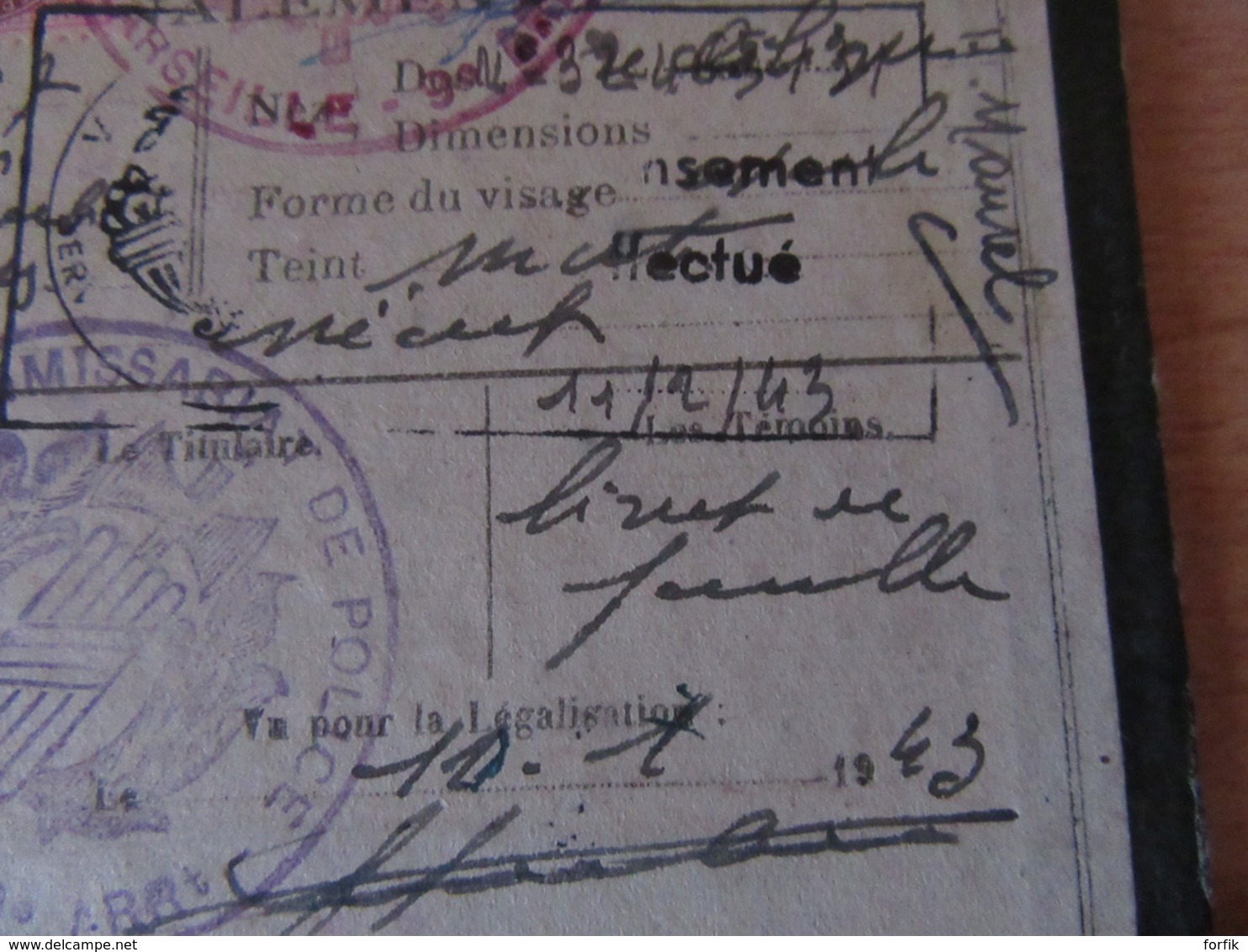 France - Rare Carte D'identité D'un étudiant De Marseille Avec Mention "Juif" Au Tampon Datée De 1943 + Timbres Fiscaux - Documents Historiques