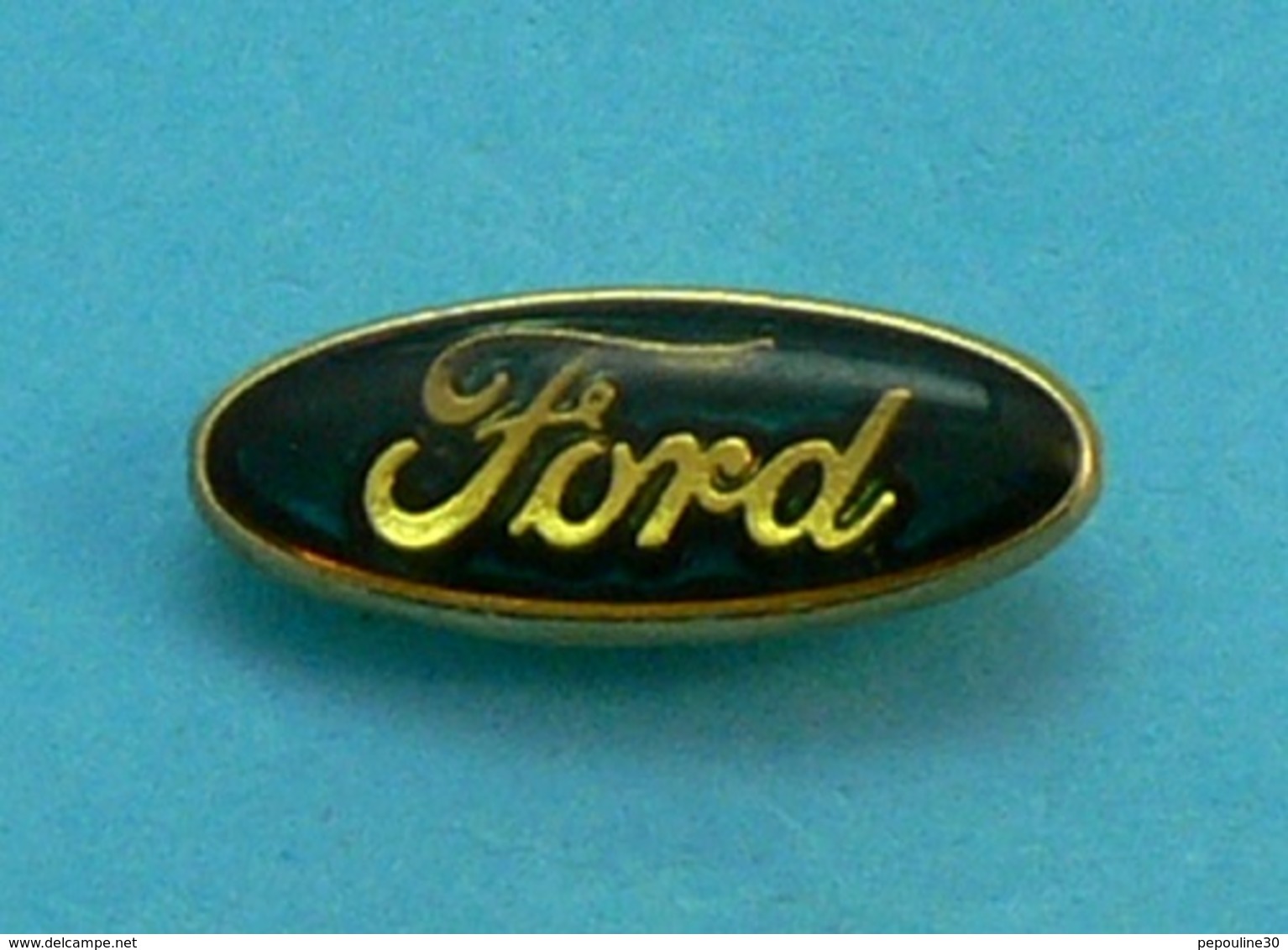 1 PIN'S //  ** LOGO / FORD ** - Ford