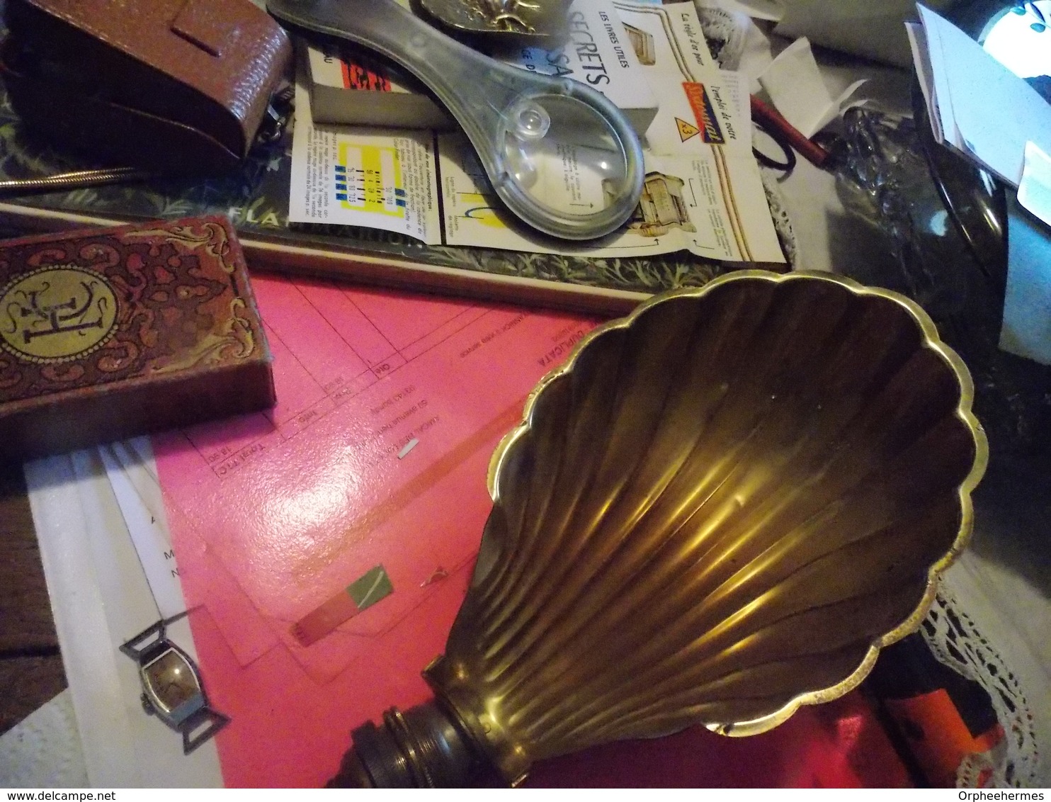 LAMPE ANCIENNE ART DECO. A RESTAURER