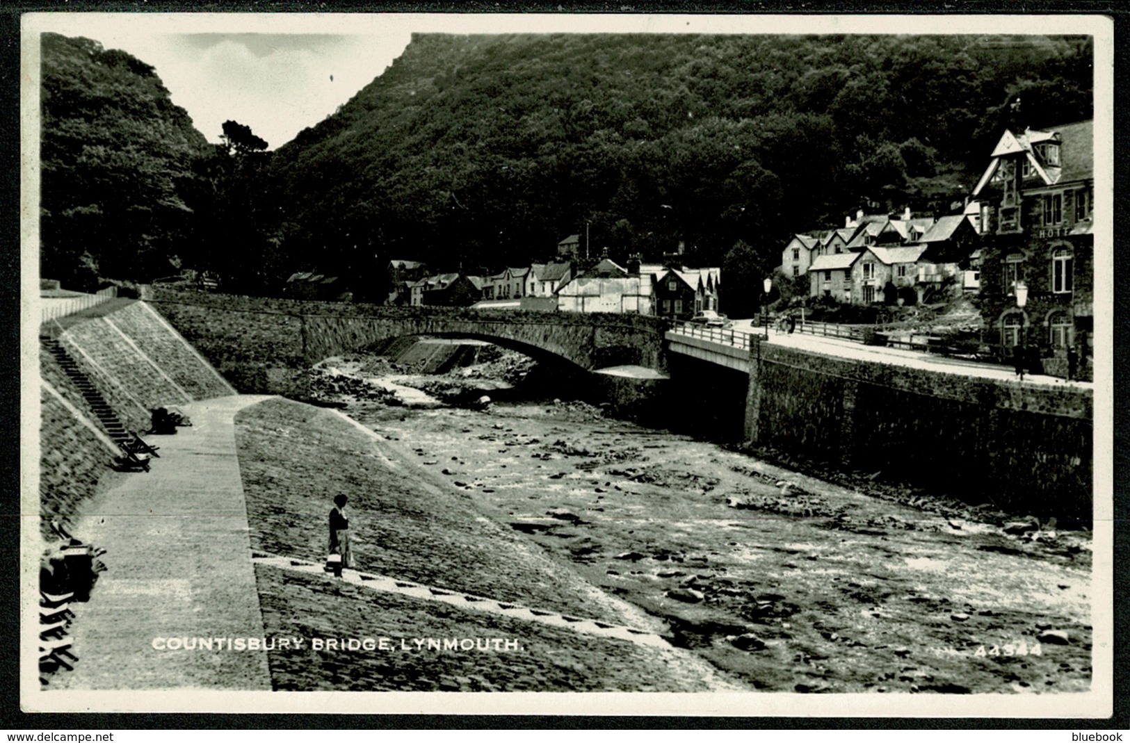 Ref 1246 - Real Photo Postcard - Countisbury Bridge Lynmouth - Devon - Lynmouth & Lynton