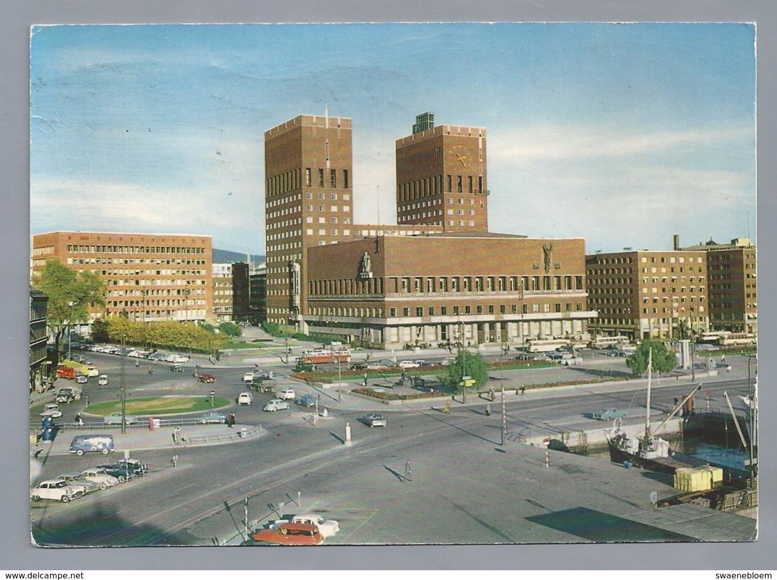 NO.- OSLO. RAADHUIS. Radhuset. Bus. Old Cars. Haven. - Noorwegen