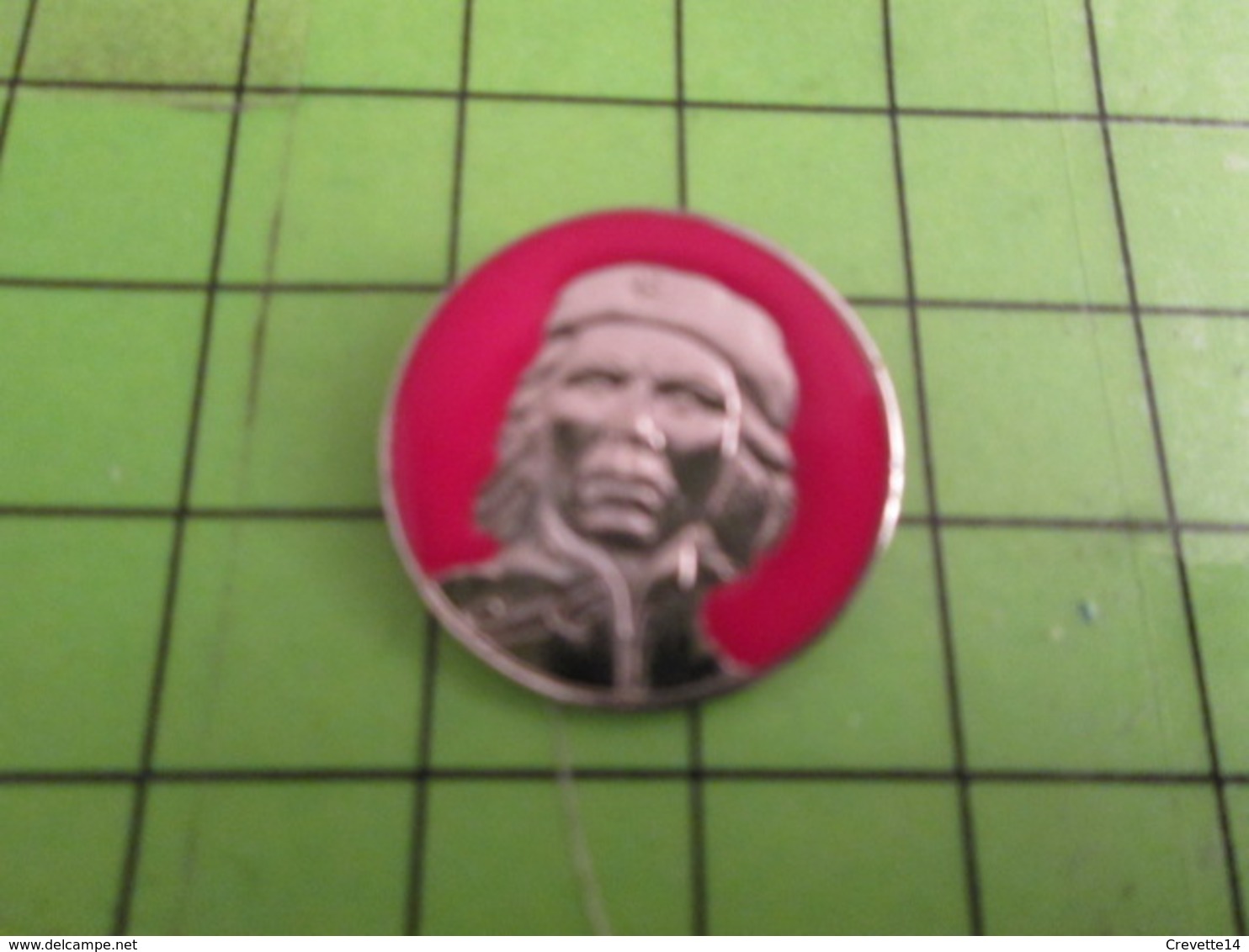 513D Pins Pin's / Rare & Belle Qualité THEME PERSONNES CELEBRES / ERNESTO CHE GUEVARA - Personnes Célèbres