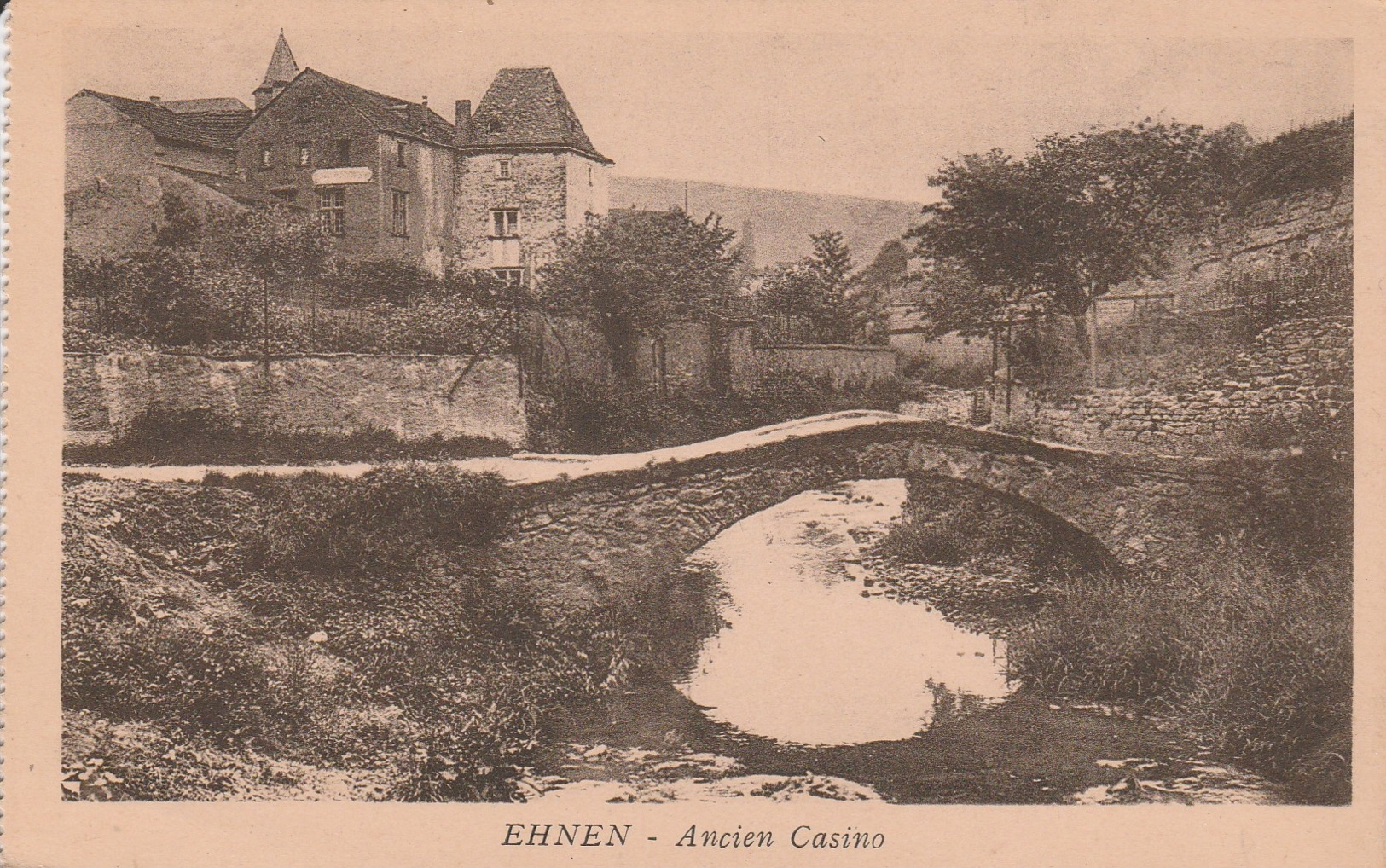 Ehnen ,panorama ;ancien Casino , Maison De Tout Premier Ordre - Autres & Non Classés