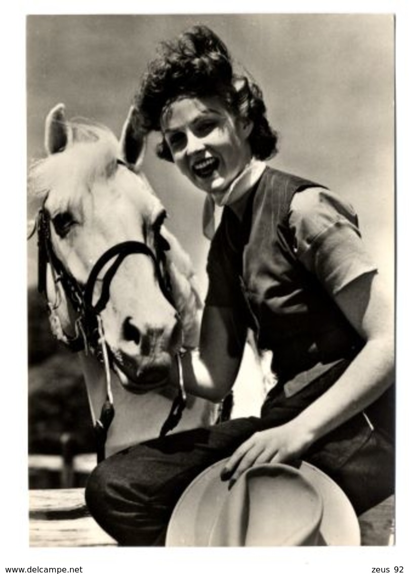 B9976 WOMAN WITH HORSE DONNA CON CAVALLO DONNINE FEMME B\W - Pin-Ups