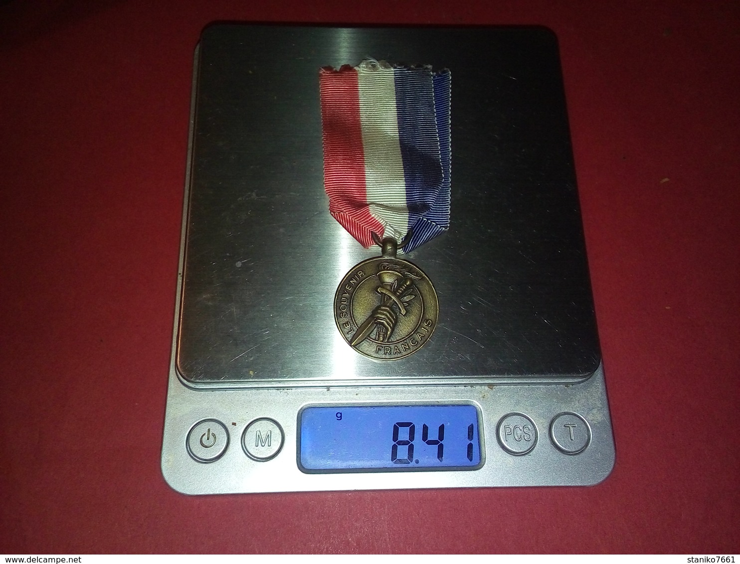 MÉDAILLE Militaire LE SOUVENIR FRANÇAIS  25 Mm 8 Gr - Altri & Non Classificati