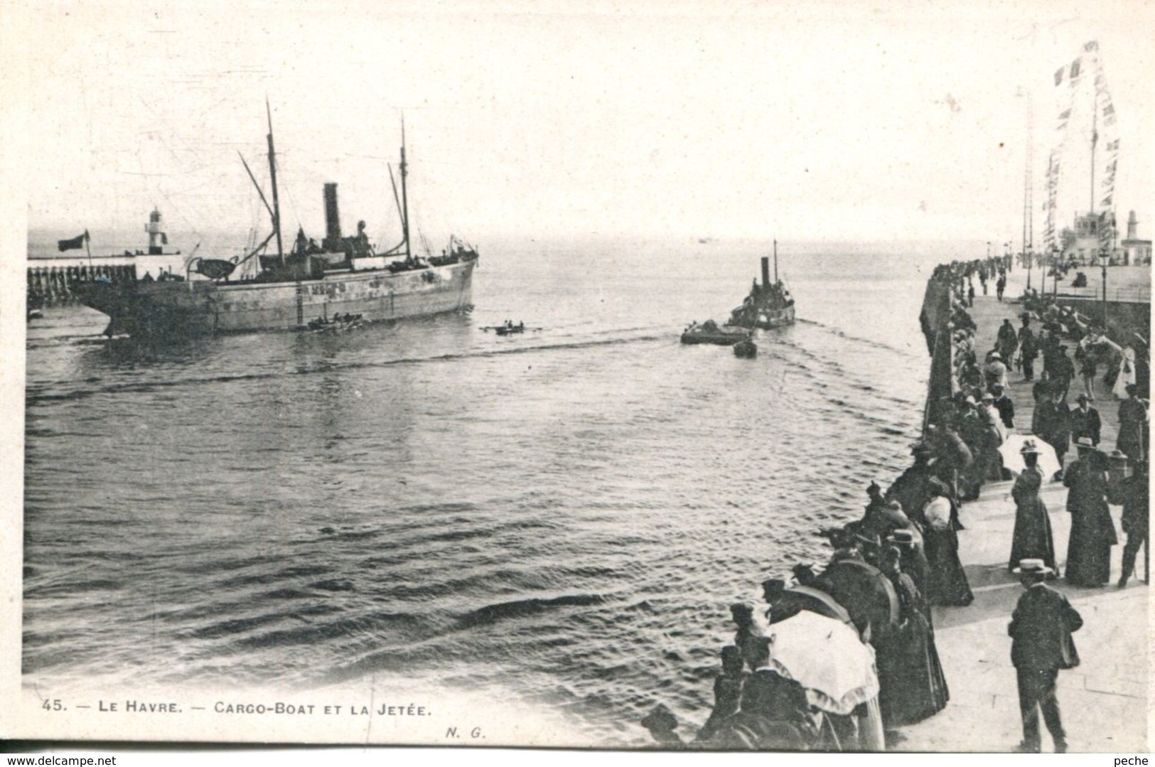 N°68072 -cpa Le Havre  Cargo Boat Et La Jetée- - Commerce