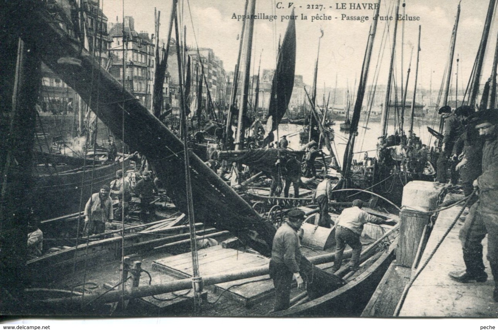 N°68076 -cpa Le Havre -appareillage Pour La Pêche-  Bassin Du Roy- - Pêche