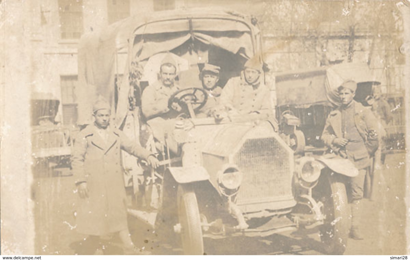 CARTE PHOTO CAMION MILITAIRE FRANCAIS - ARMEE DE HONGRIE - Guerres - Autres