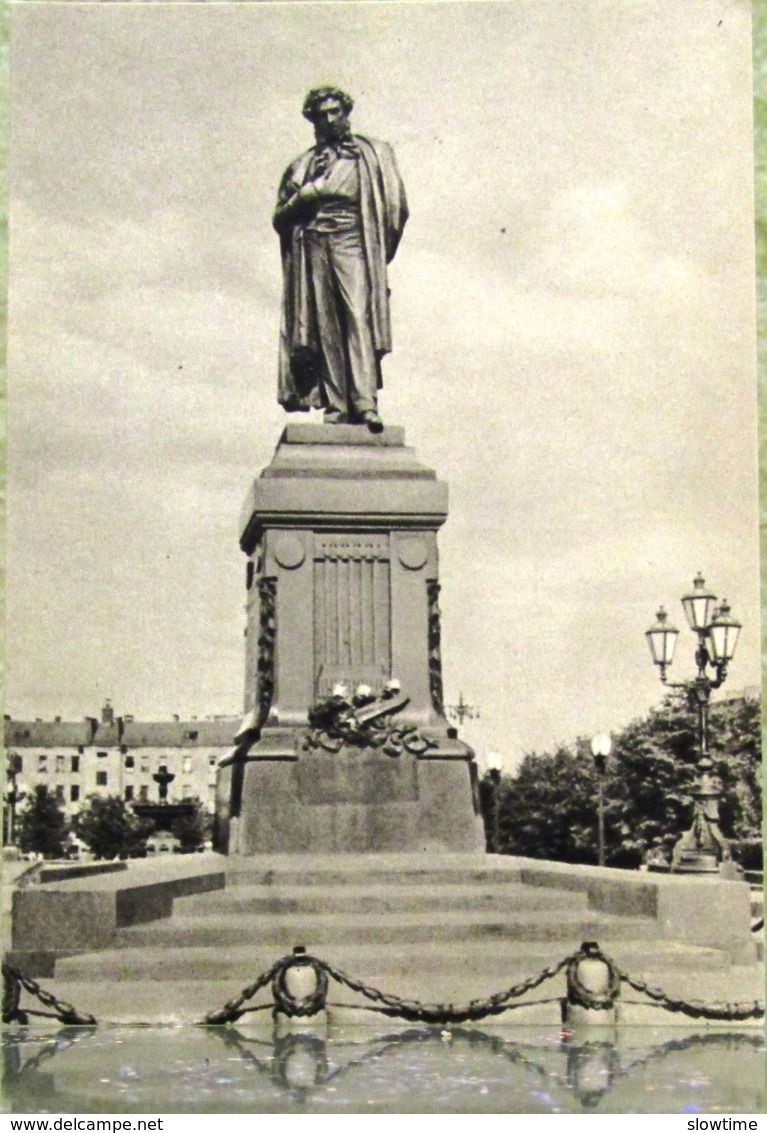 Moscow USSR Old Postcard Monument To Pushkin Square Passionate - Monumenti