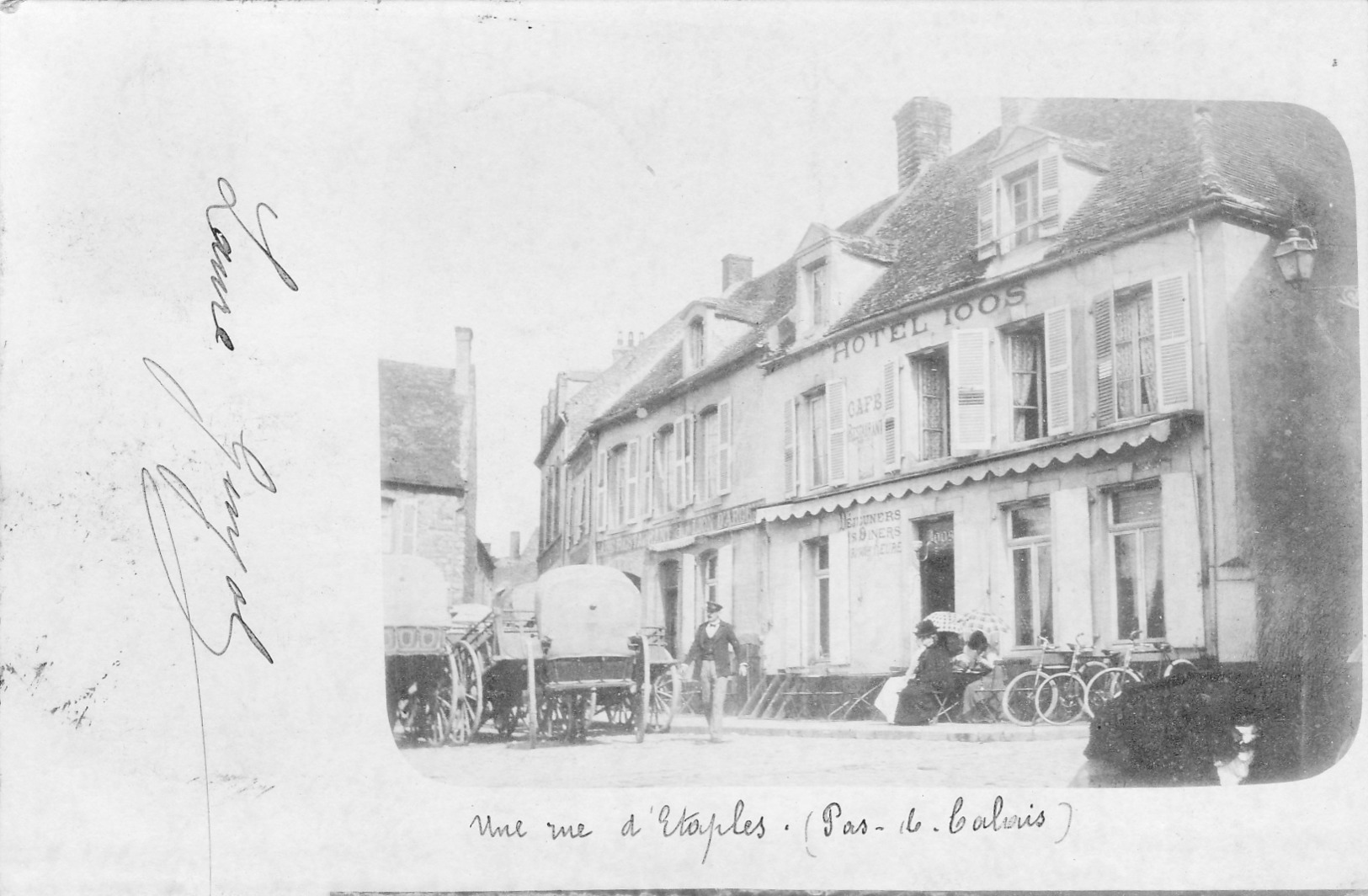 Carte Photo Ecrite Et Voyagee En 1900 Une Rue D Etaples - Etaples