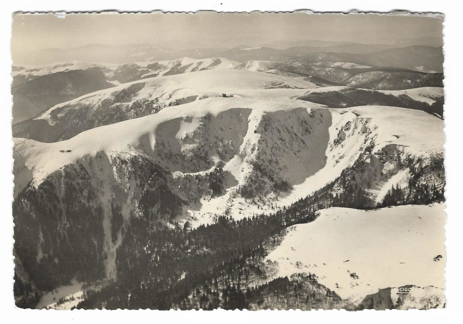 TB Cpsm MUNSTER  HOHNECK  - Le Hohneck En Hiver  En Avion Vers 1960 - Munster