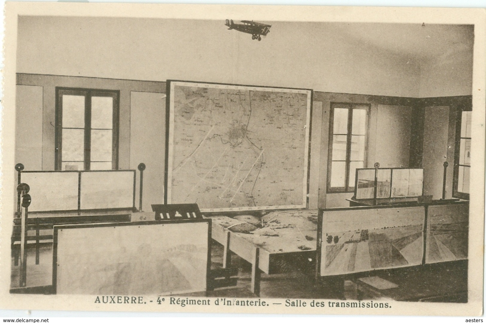 Auxerre; 4e Régiment D' Infanterie. Salle Des Transmissions - Non Vboyagé. (éditeur?) - Auxerre