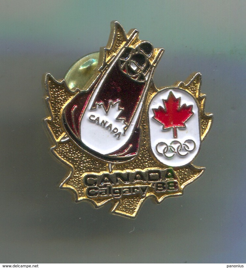 OLYMPIC OLYMPIADE COMMITTEE - Canada, Calgary 1988.  Pin, Badge, Abzeichen - Juegos Olímpicos