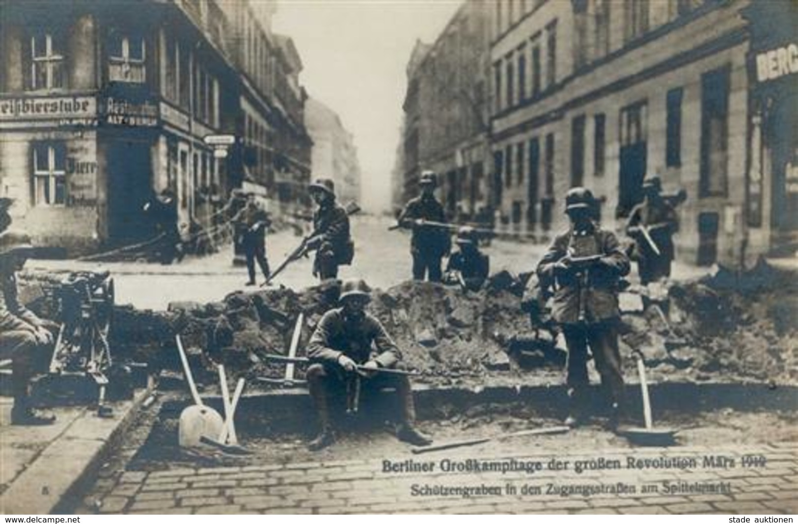 REVOLUTION BERLIN 1919 - Berliner Großkampftage Nr. 8 -Schützengraben In Den Zugangsstraßen Am Spittelmarkt I - Warships