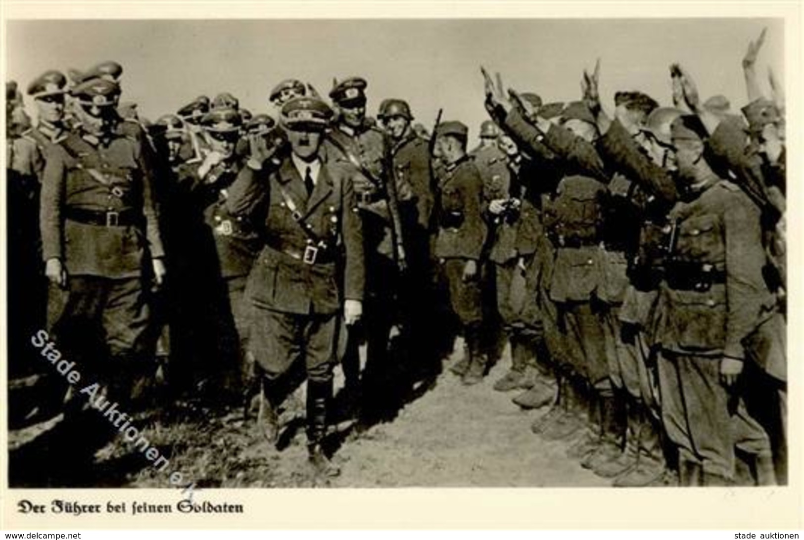 Propaganda WK II Hitler Bei Seinen Soldaten Foto AK I-II - War 1939-45