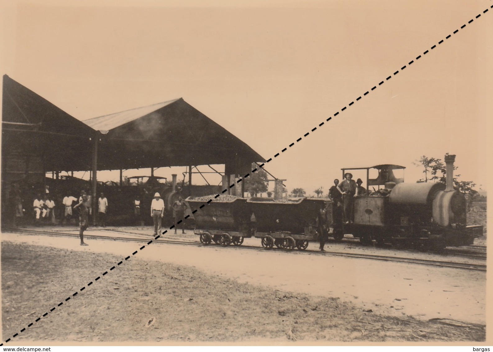 Photo Congo Afrique Chemins De Fer Train Locomotive HCB Ateliers - Afrika