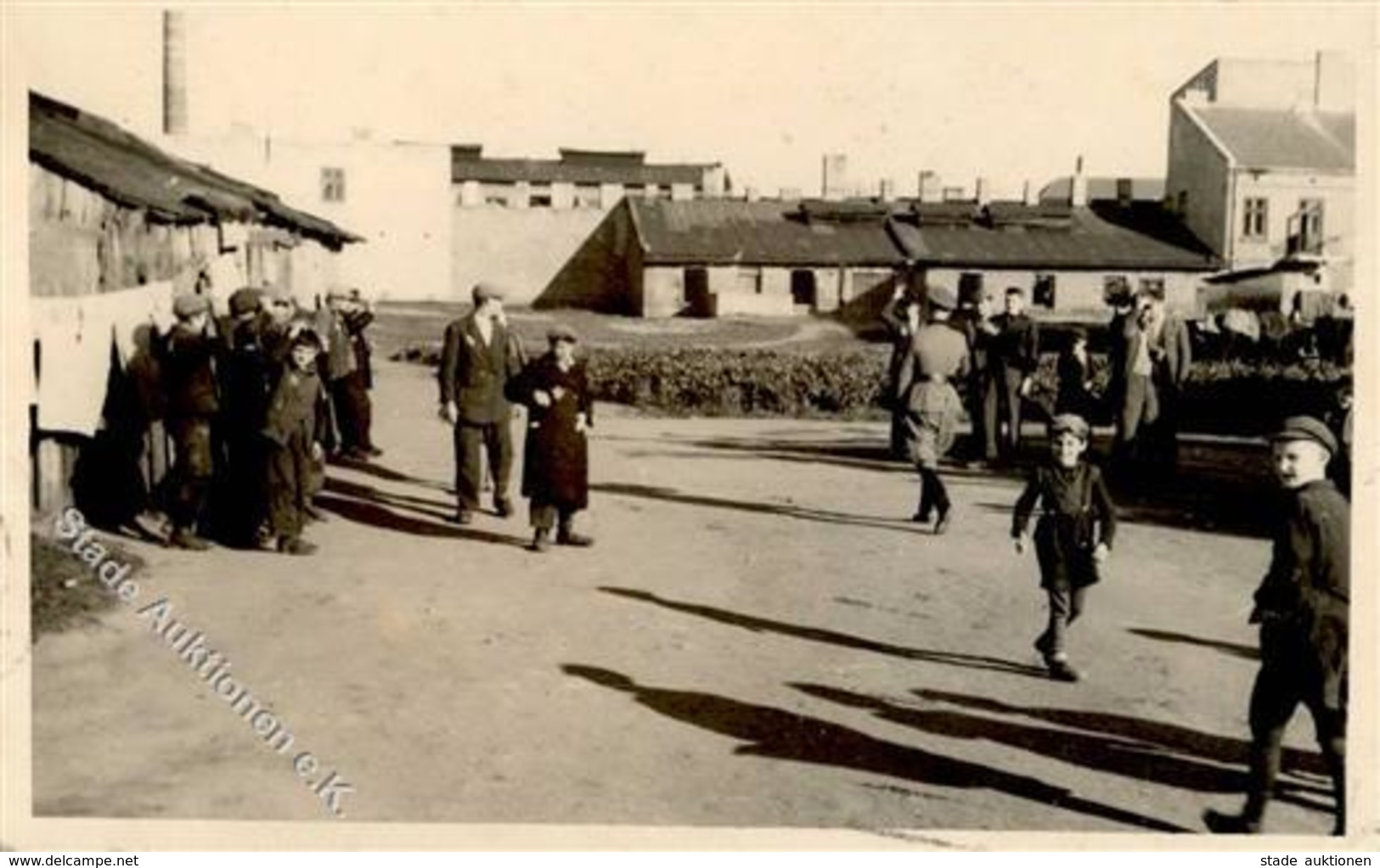 NS-JUDAIKA WK II - GHETTO LITZMANNSTADT 1940 - Foto-Ak -Deutscher Offizier Mit Zusammengetriebenen Juden - Teils Mit Jud - Jewish