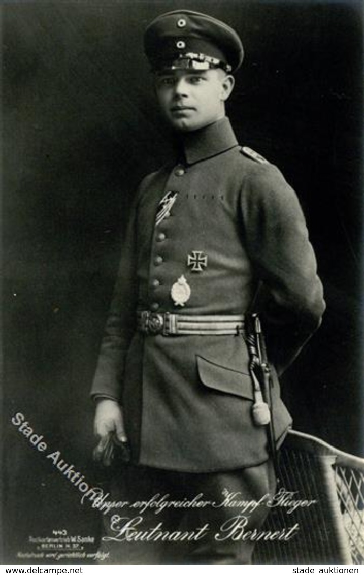 Sanke, Pilot Nr. 443 Bernert Leutnant Foto AK I - War 1914-18