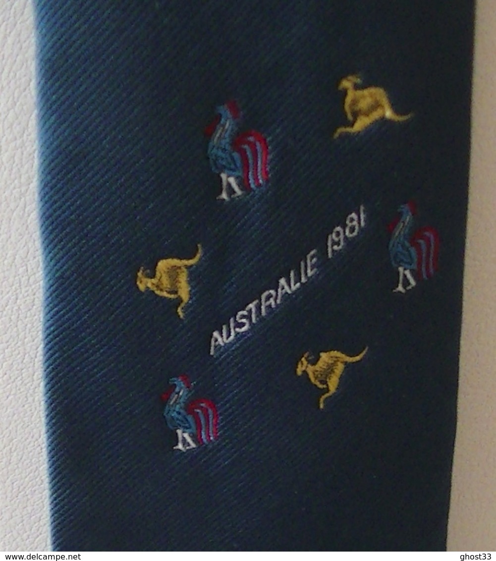 RUGBY - EQUIPE DE FRANCE - Cravate TOURNÉE AUSTRALIE 1981 - Rugby