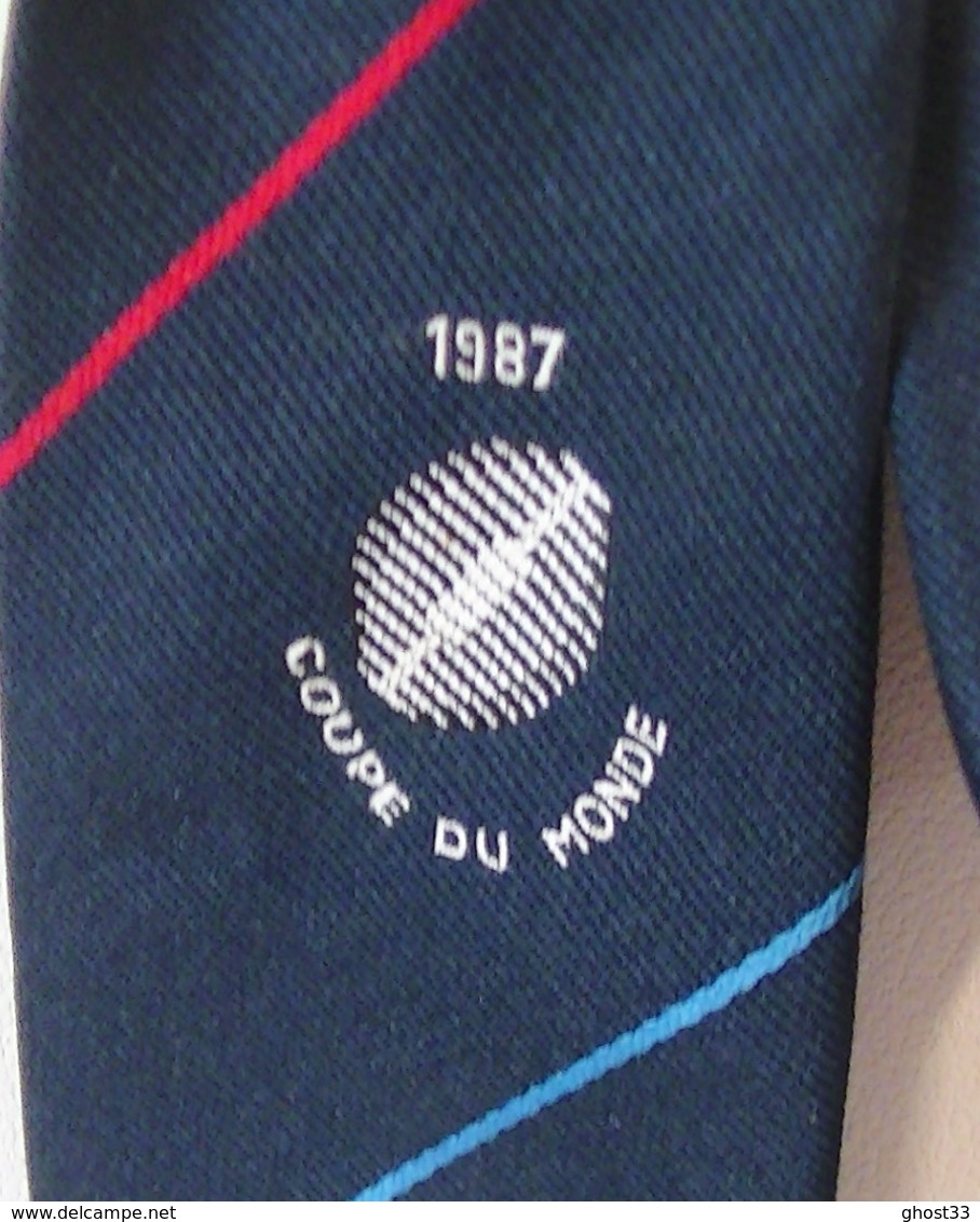 RUGBY - EQUIPE DE FRANCE - Cravate COUPE DU MONDE 1987 - Rugby