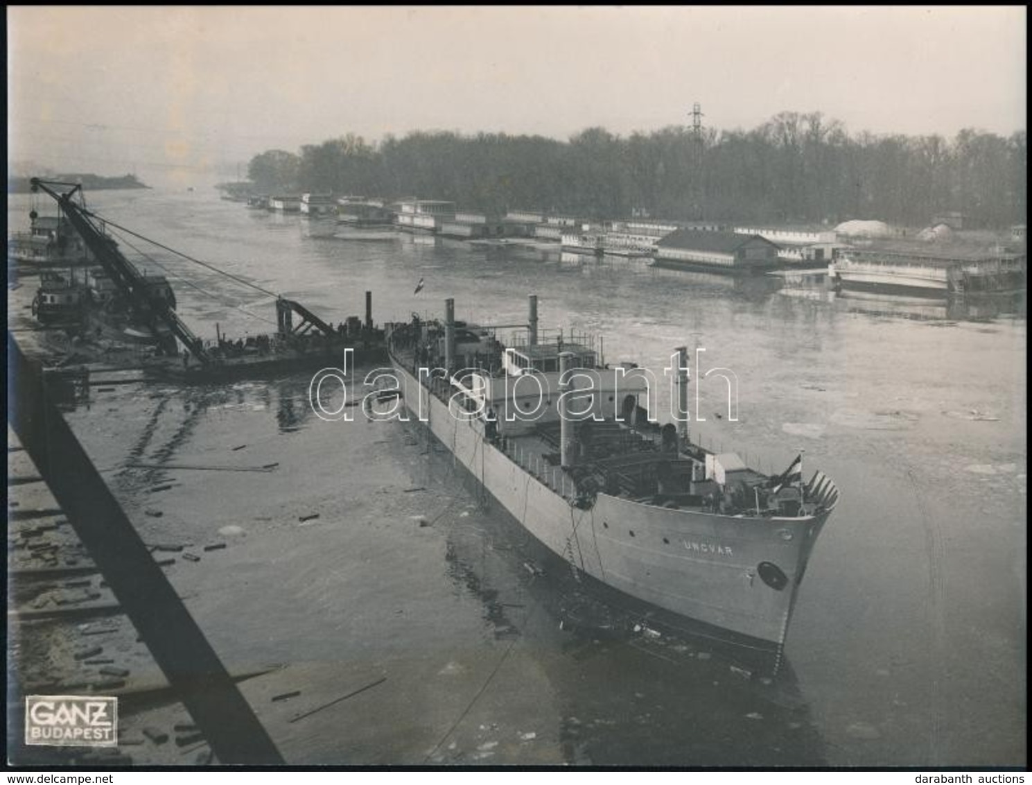 1941 Újpesti Ganz Hajógyár Az Ungvár Hajó Vízre Bocsájtása. Pecséttel Jelzett Fotó 24x18 Cm - Andere & Zonder Classificatie