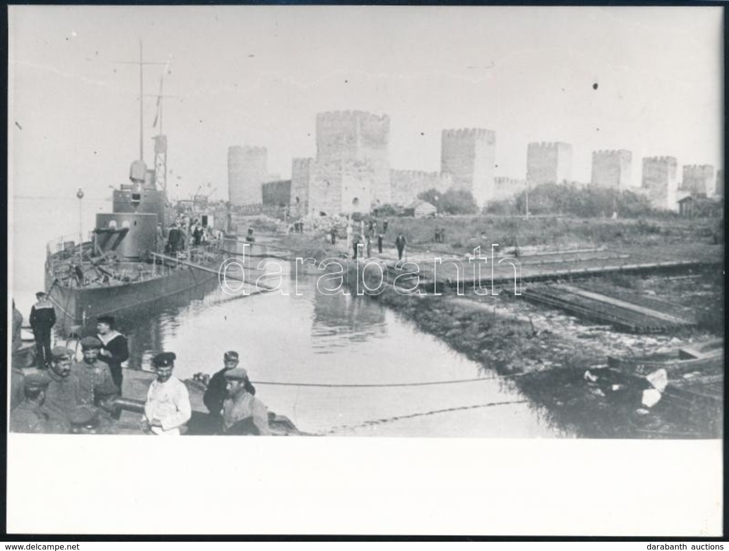A Dunai Flottila Monitorai Szemendriánál, Az 1980-as években Eredeti Negatívról Előhívott Fotó, 13×17,5 Cm - Andere & Zonder Classificatie